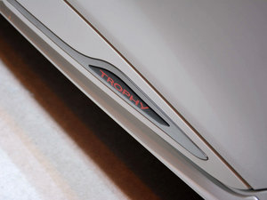 2015R.S.220 Trophy EDC ^