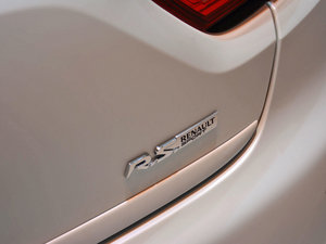 2015R.S.220 Trophy EDC ^