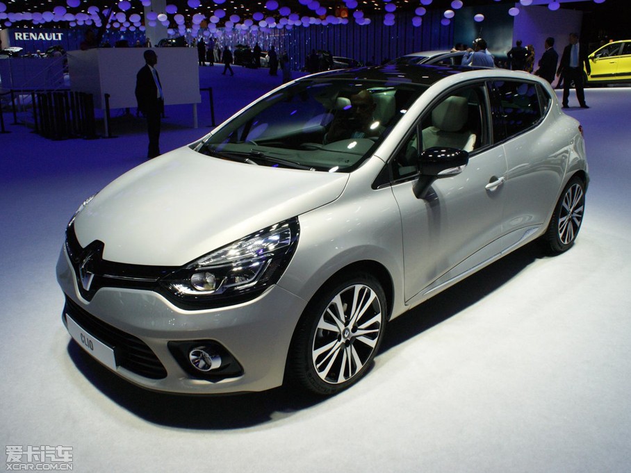 2014ZClio Initiale Paris