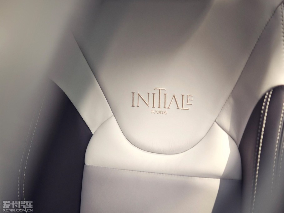 2014ZClio Initiale Paris