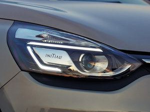 2015Initiale Paris ^