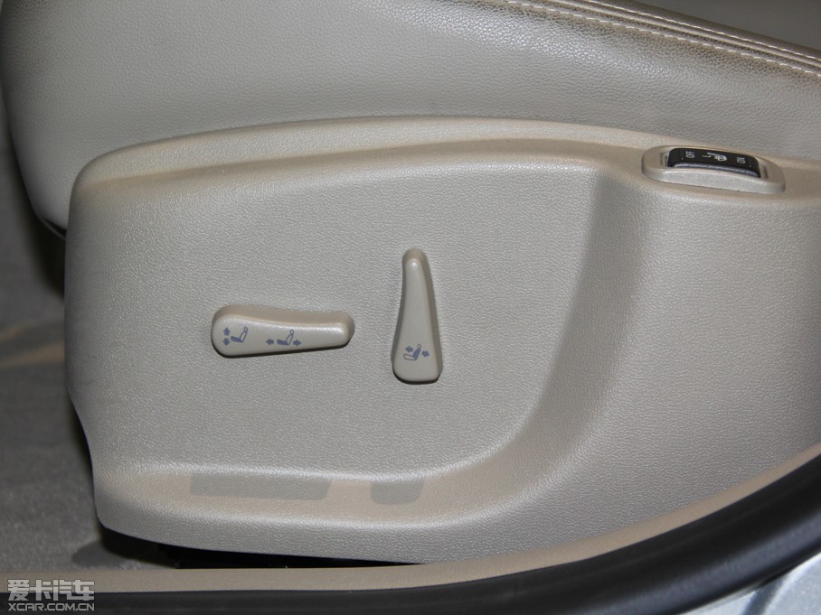 2015L(fng) 2.0L CVTr(sh)а