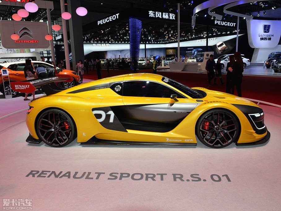 2015Sport RS 01 