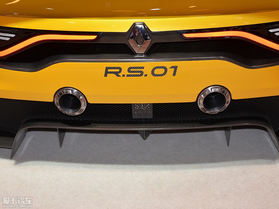 2015Sport RS 01 