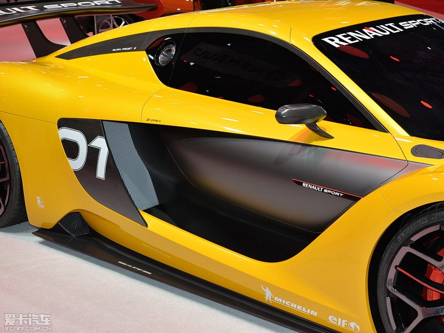 2015Sport RS 01 