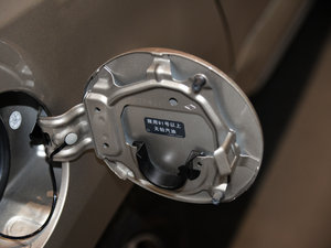 2015款2.5L 两驱舒适版 细节外观