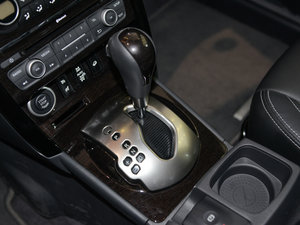 2015款2.5L 四驱舒适版 换挡杆