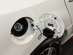 2015款2.5L 四驱舒适版 细节外观
