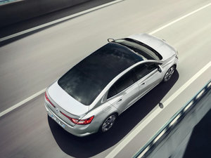 2016款Sedan 整体外观
