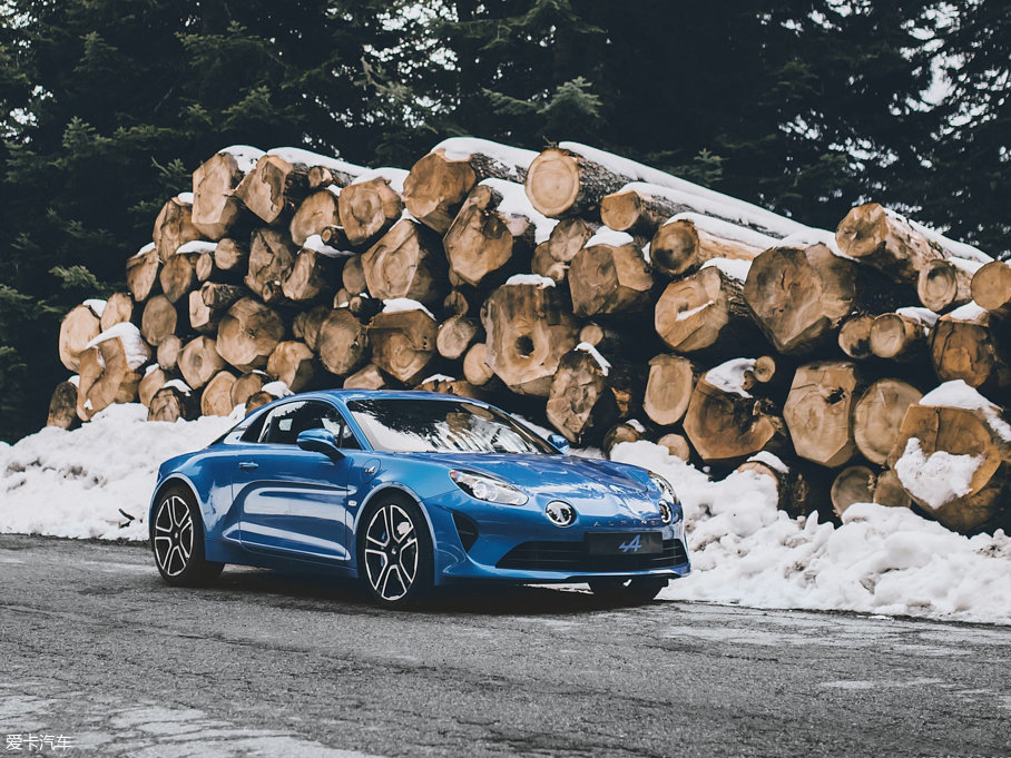 2017ZAlpine A110