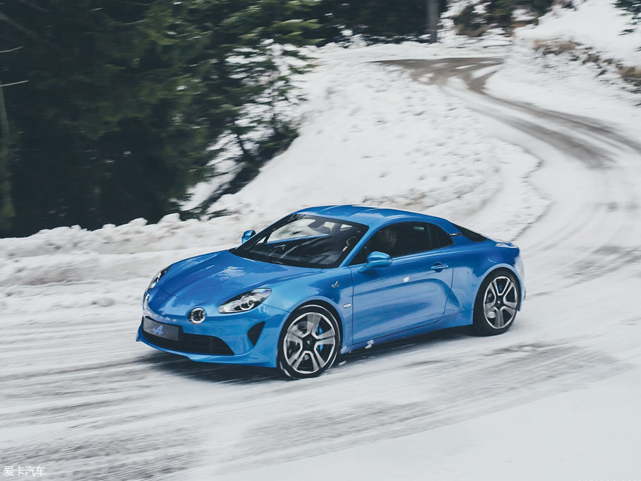 2017ZAlpine A110