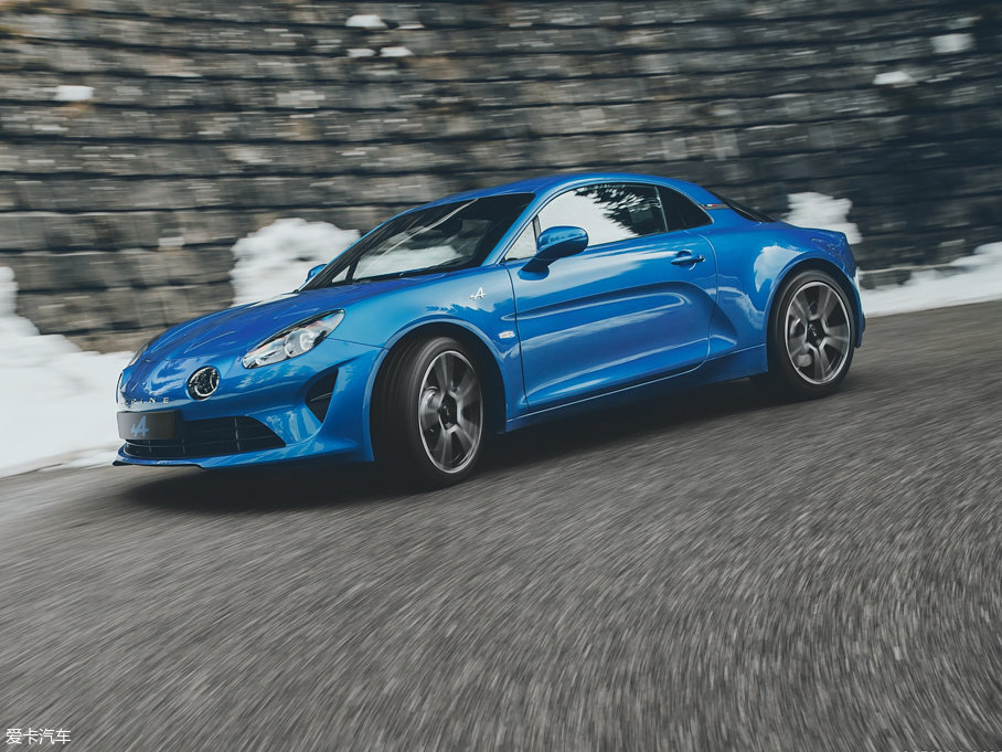 2017ZAlpine A110