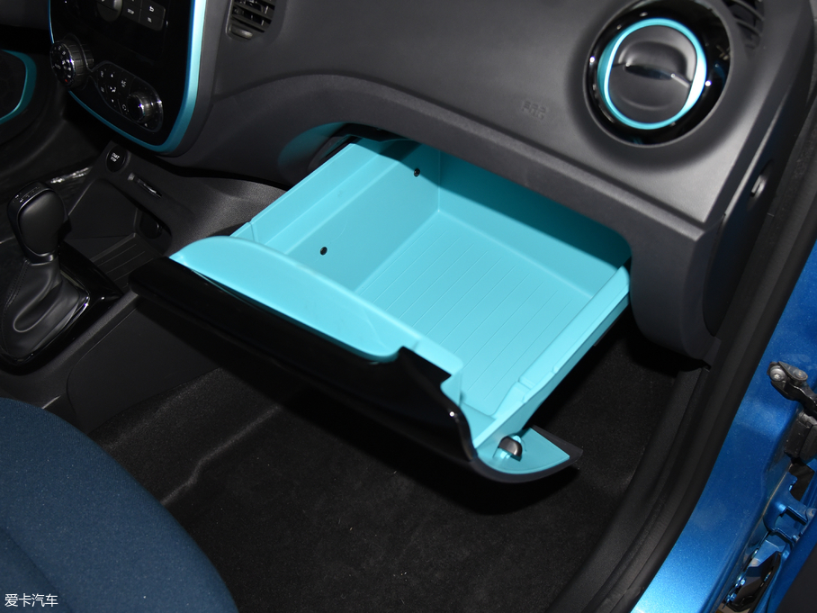 2018_(M) TCe 190 Lа