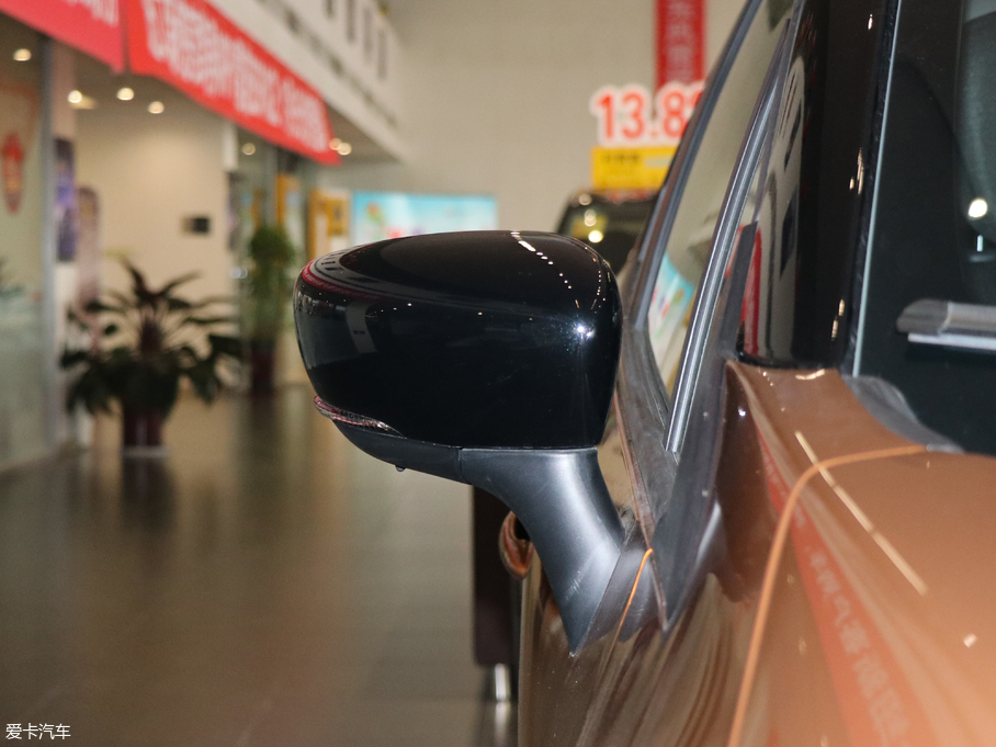 2018_(M) TCe 190 `Ӱ