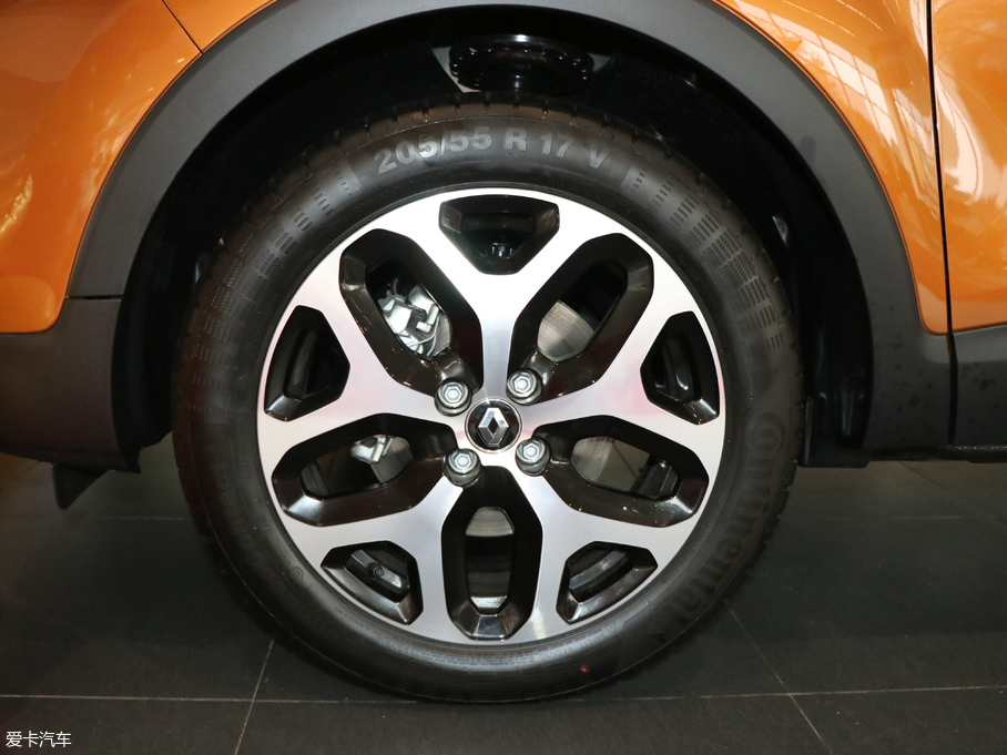 2018_(M(jn)) TCe 190 `(dng)