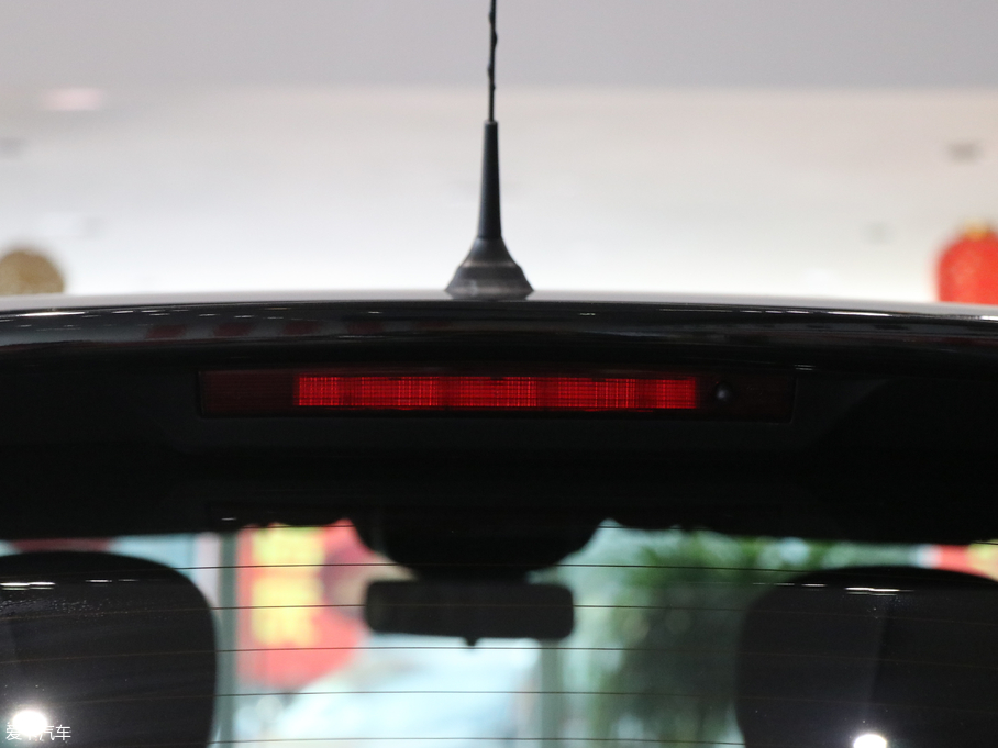 2018_(M) TCe 190 `Ӱ