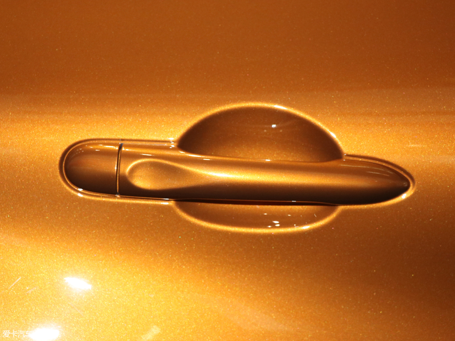 2018_(M(jn)) TCe 190 `Ӱ