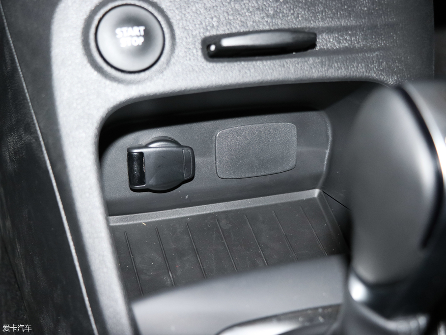 2018_(M) TCe 190 `Ӱ