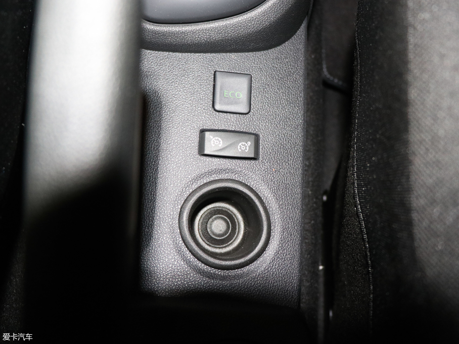 2018_(M) TCe 190 `Ӱ