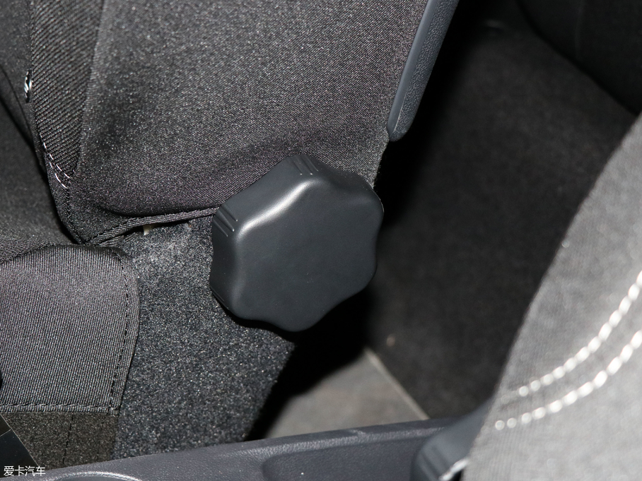 2018_(M(jn)) TCe 190 `(dng)