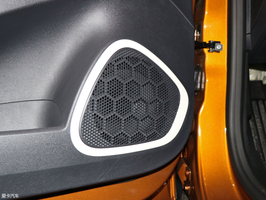 2018_(M) TCe 190 `Ӱ