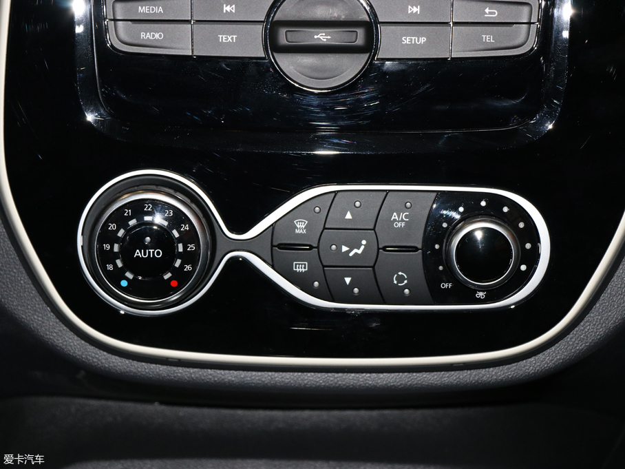 2018_(M) TCe 190 `Ӱ