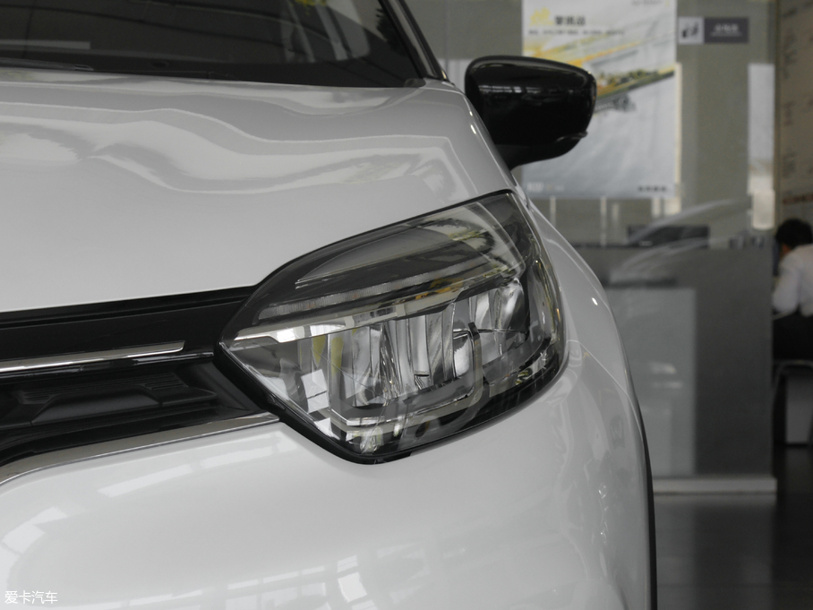 2018_(M) TCe 190 `Ӱ