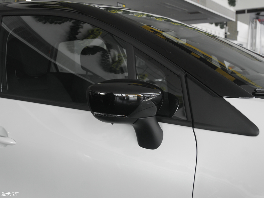 2018_(M) TCe 190 `Ӱ