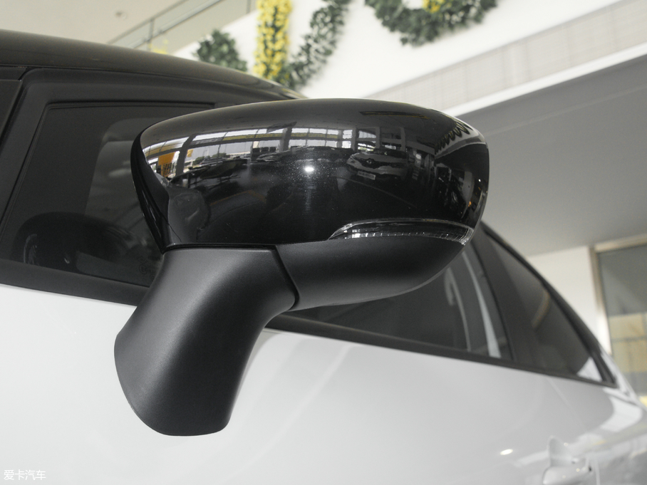 2018_(M) TCe 190 `Ӱ