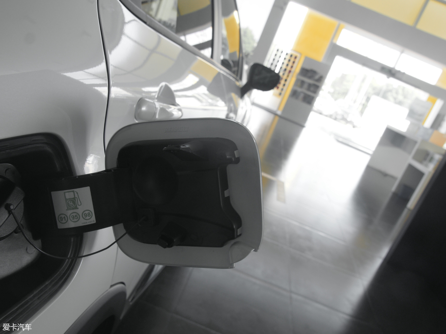 2018_(M(jn)) TCe 190 `(dng)