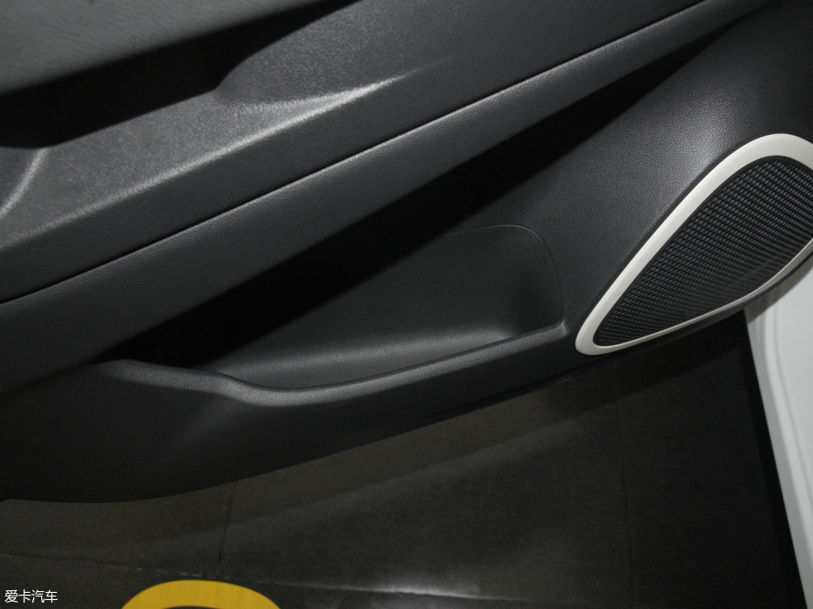 2018_(M) TCe 190 `Ӱ