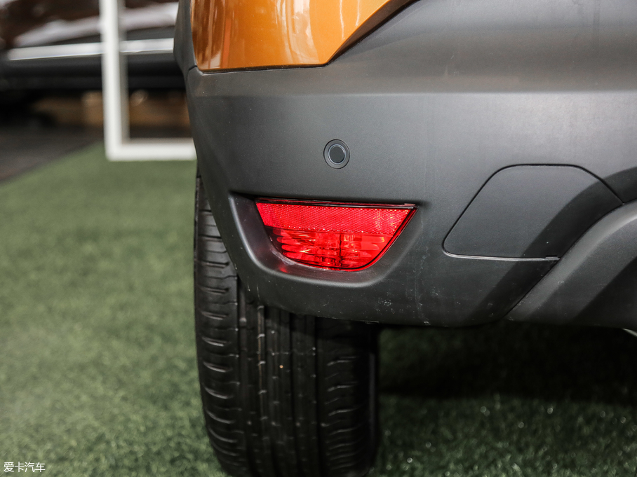 2018��_(�M��) TCe 190 120����������