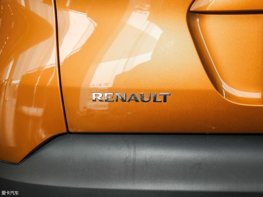 2018��_(�M��) TCe 190 120����������