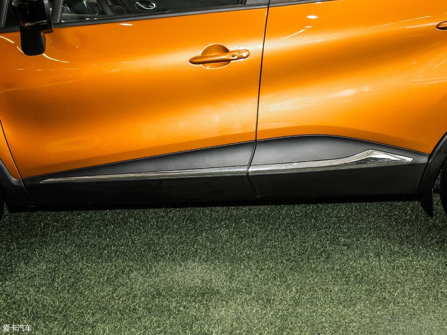 2018��_(�M��) TCe 190 120����������