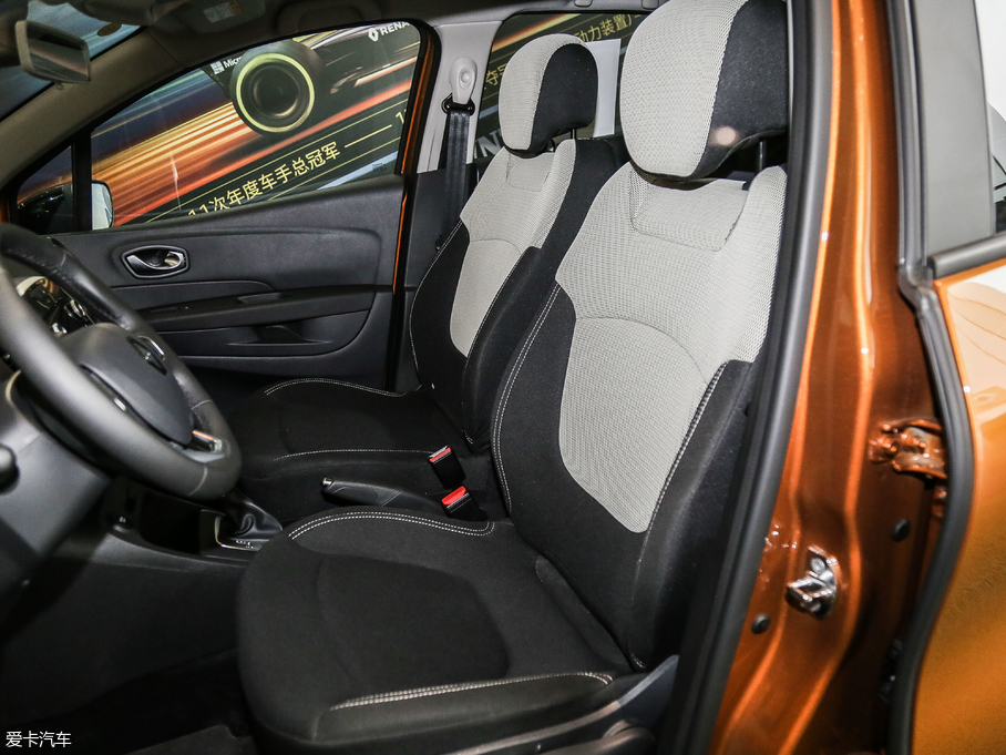 2018��_(�M(j��n)��) TCe 190 120����������