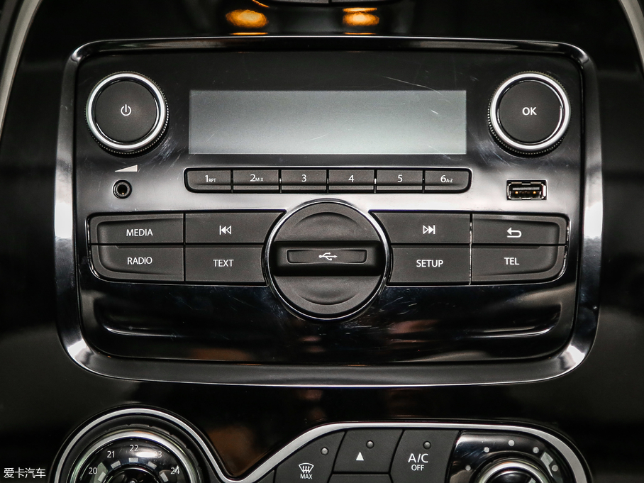 2018��_(�M(j��n)��) TCe 190 120����������