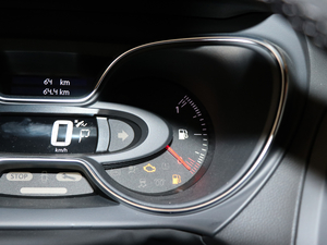 2018TCe 190 `Ӱ п؅^