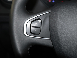 2018TCe 190 `Ӱ п؅^