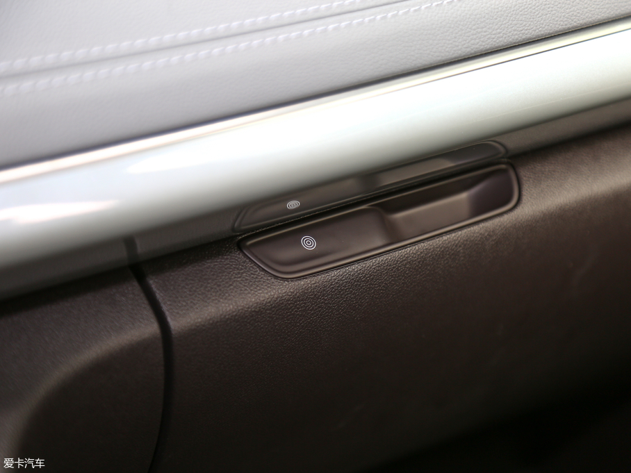 2018ZEspace 1.8T Ԅힰ