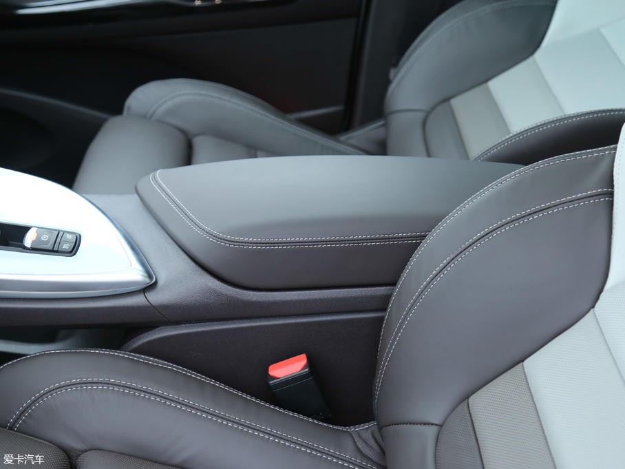 2018ZEspace 1.8T Ԅힰ