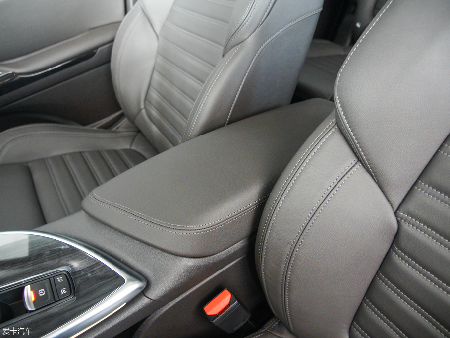 2018ZEspace 1.8T Ԅӕݰ