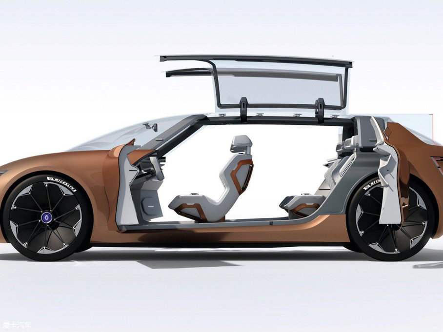 2017�����ZSYMBIOZ Concept