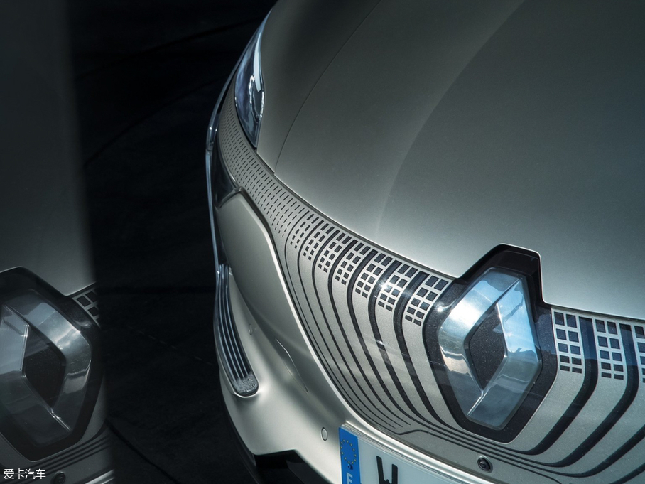 2017�����ZSYMBIOZ Concept