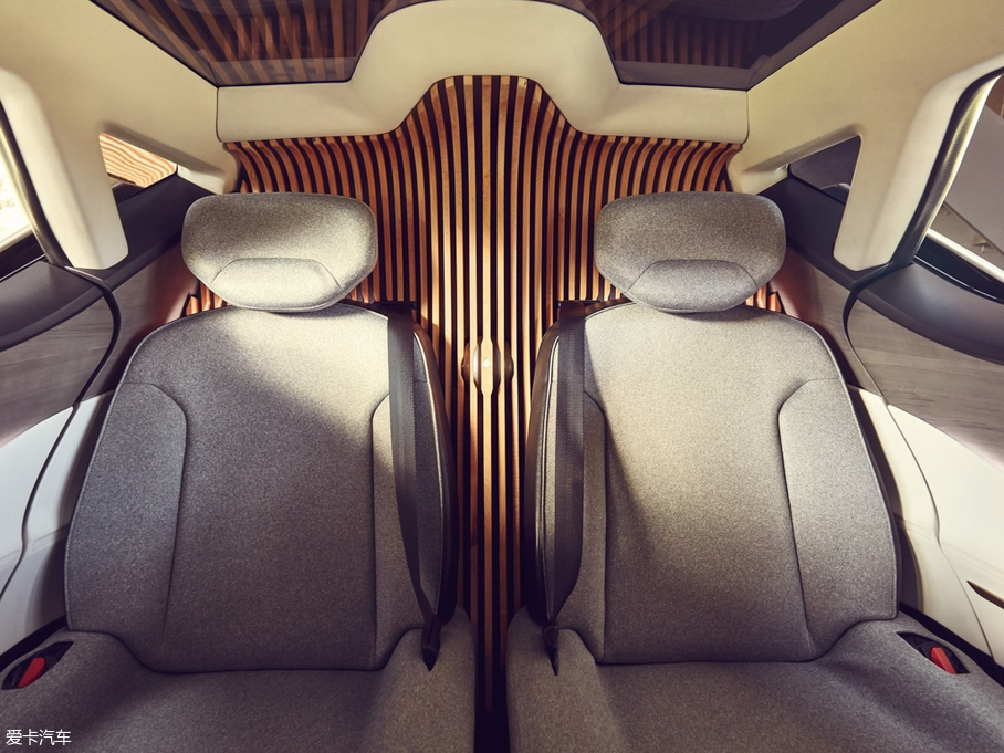 2017�����ZSYMBIOZ Concept