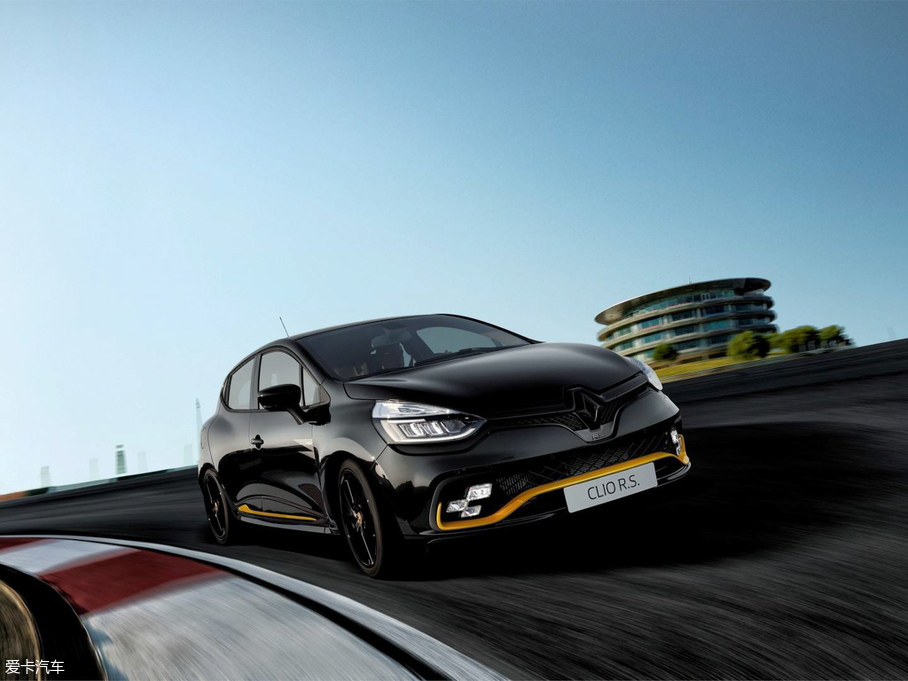 2018ZClio R.S.18 ؄e