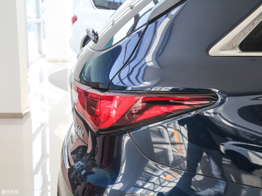 2018ӢQX60 Hybrid 2.5T Hybrid ܊ͥ