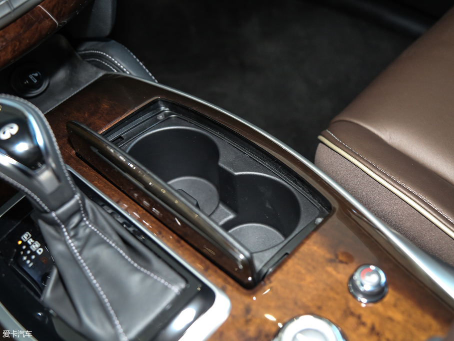 2018ӢQX60 Hybrid 2.5T Hybrid ܊ͥ