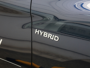 20182.5T Hybrid ܊ͥ ^