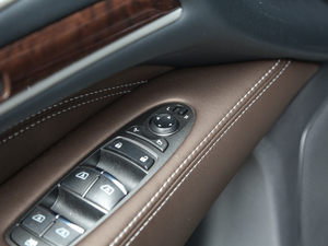 20182.5T Hybrid (q)܊ͥ g