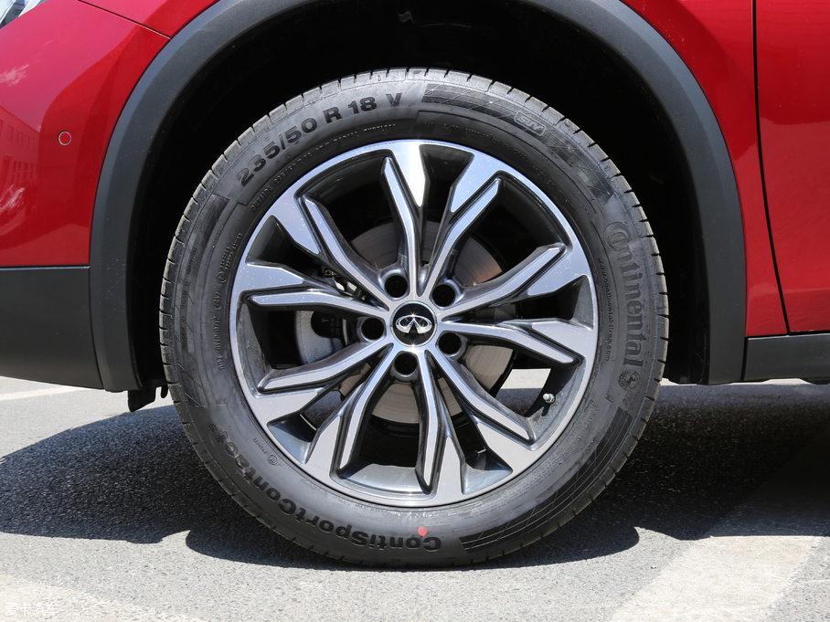 2018ӢQX30 1.6T (q)Oް